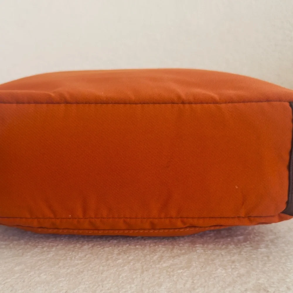 Coach “Varik” Unisex Crossbody/Messenger  Bag in Burnt Orange Color - Picture 7 of 13
